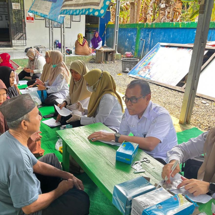 Peningkatan Layanan Kesehatan Melalui Program Posyandu Siklus Hidup di Desa Bawahan Seberang